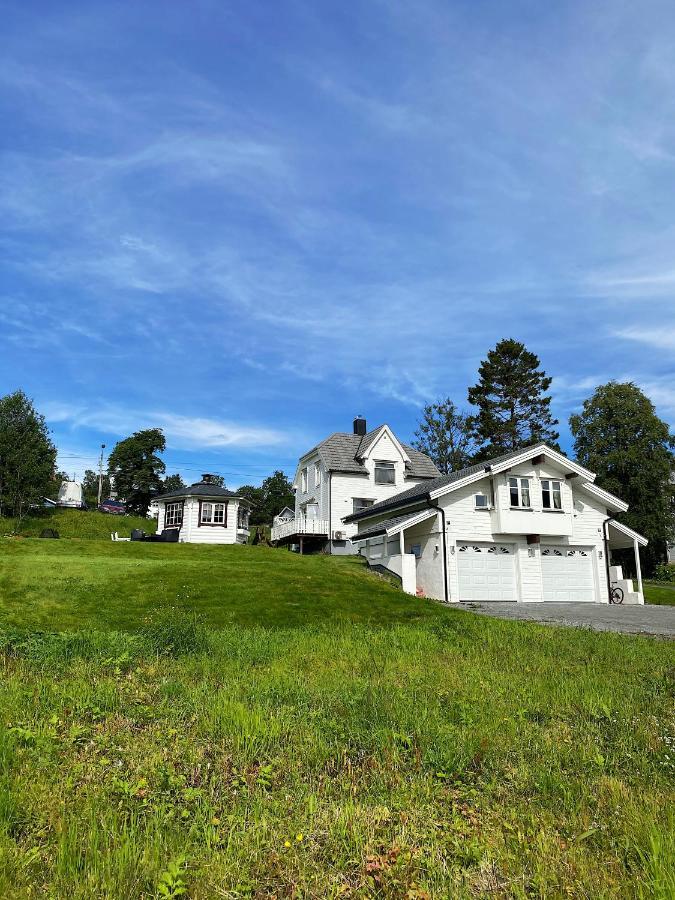 Visit Leif At Senja Lägenhet Gibostad Exteriör bild